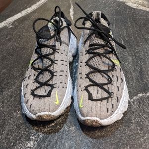 Womens Nike shoes